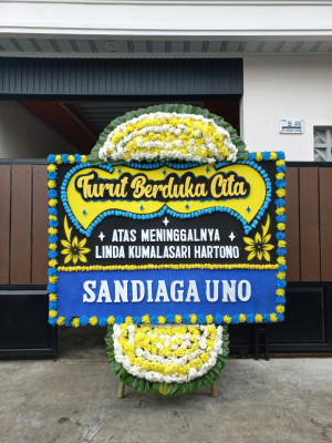 Papan Bunga Duka di Ampenan